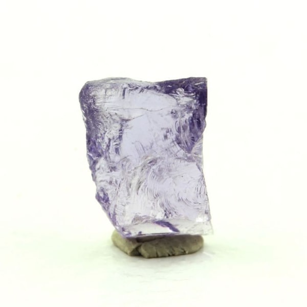 Sten og mineraler. Scapolite. 2,99 øre. Mpwapwa-distriktet, Dodoma-regionen, Tanzania.