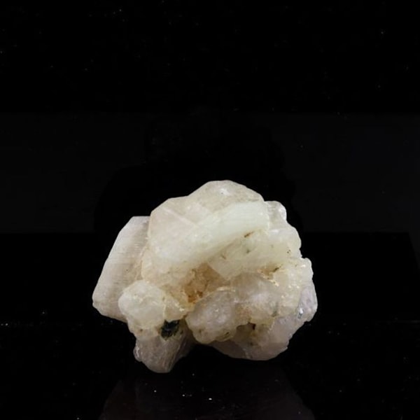 Sten og mineraler. Albite. 168,5 øre. Nanarena Besakoa, Betroka, Anosy, Madagaskar.