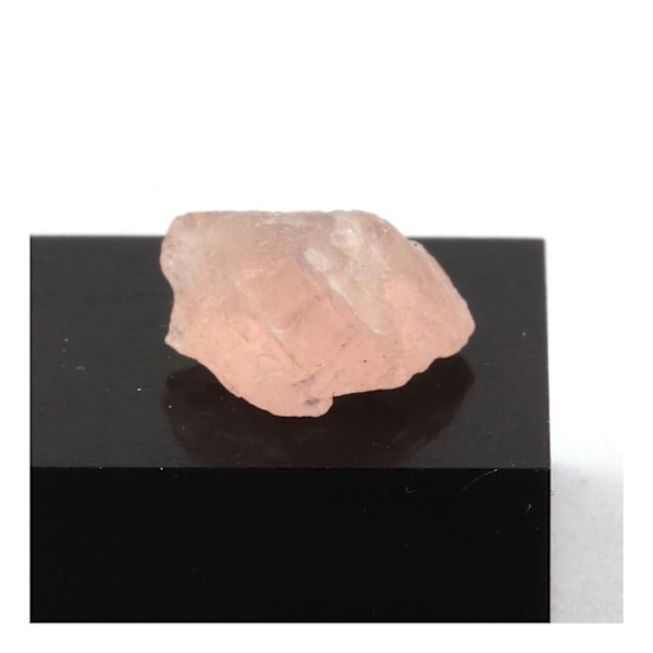 Kivet ja mineraalit. Morganiitti. 4,37 ct. Afrikka.