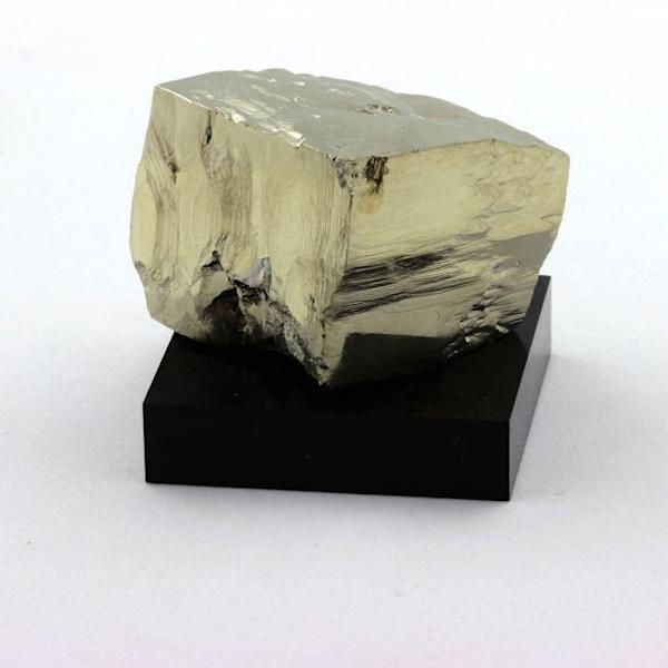 Stenar och mineraler. Pyrit. 621,40 cent. Navajún, La Rioja, Spanien.