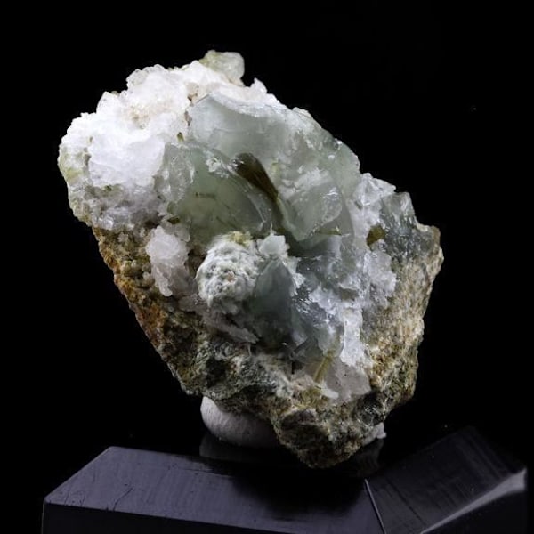 Sten og mineraler - ABIJOUX - Prehnit + Epidote - La Combe de la Selle, Bourg d'Oisans, Frankrig