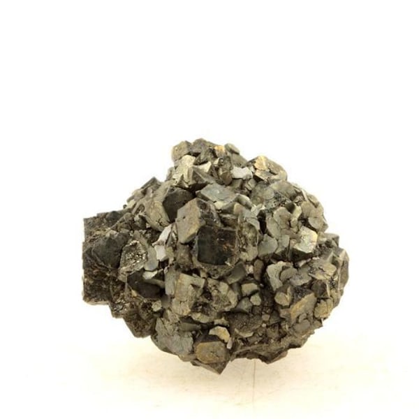 Stenar och mineraler. Pyrit. 149,0 cent. Serre-Ponçon, Frankrike.