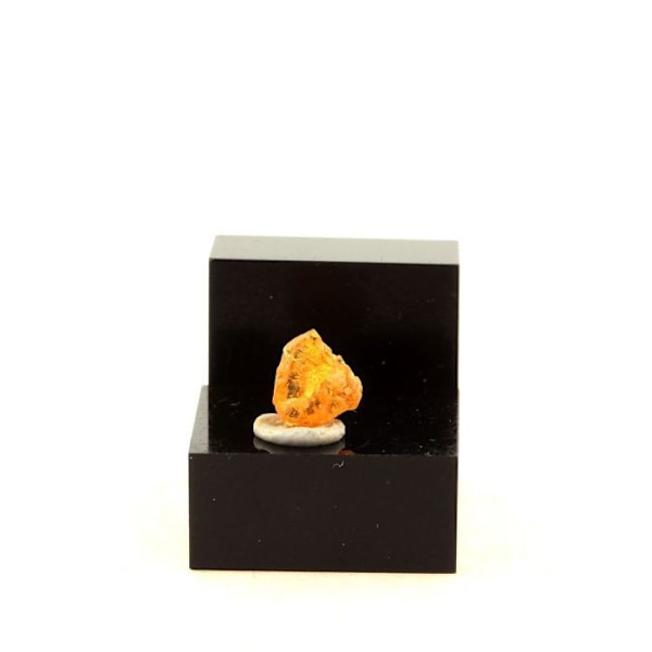 Stenar och mineraler. Spessartite granat. 1,63 ct. Sangulungulu Hill, Loliondo, Tanzania. Röd