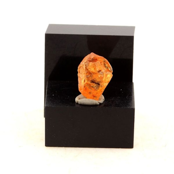 Stenar och mineraler. Spessartite granat. 4,24 ct. Sangulungulu Hill, Loliondo, Tanzania. Röd