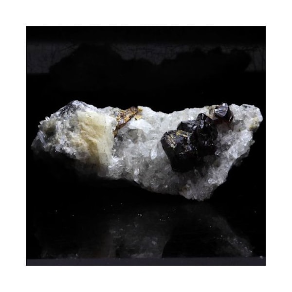 Sten og mineraler. Sphalerit (Blende). 136,9 øre. La Mure, Isère, Frankrig. sjælden.