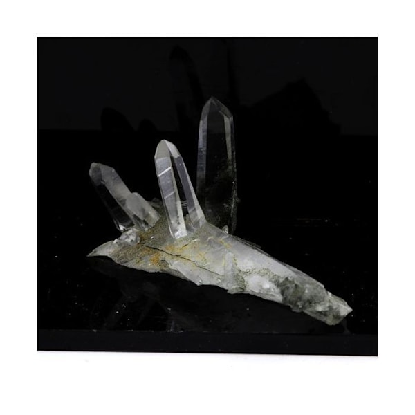 Stenar och mineraler. Muzo kvarts. 68,0 ct. Les Deux Alpes, Frankrike.