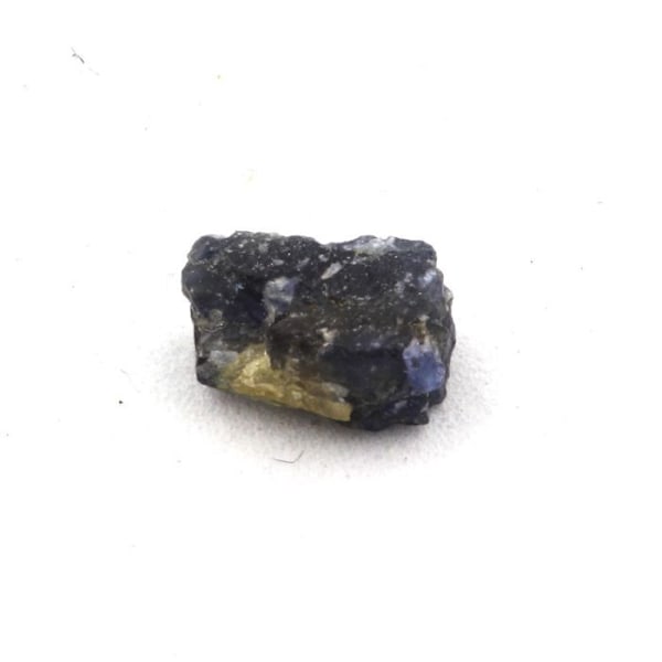 Stenar och mineraler. Safir. 2,24 ct. Ambatondrazaka, Alaotra-Mangoro, Madagaskar.