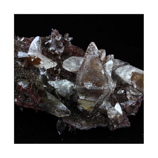Kivet ja mineraalit. Kaksoiskalsiitti. 1250,0 ct. Leipingin kaivos, Hunanin maakunta, Kiina.