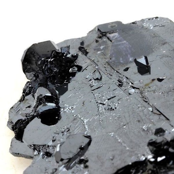 Stenar och Mineraler - ABIJOUX - Hematit - 119.0 ct - Äkthetscertifikat - Grå