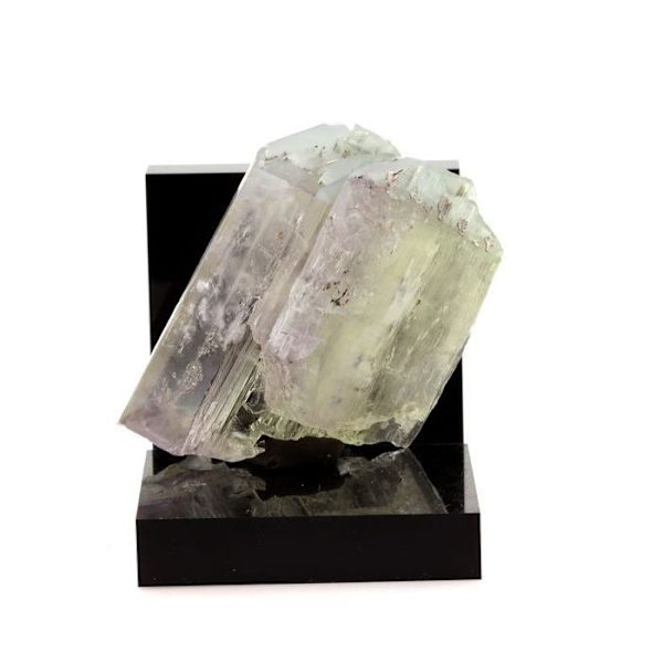 Kunzite 619,4 karat