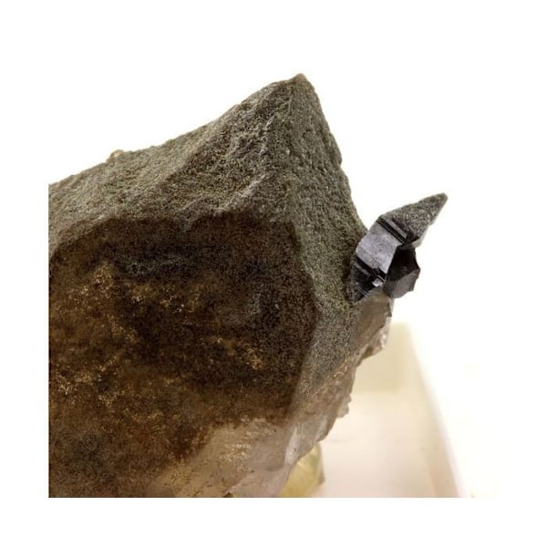 Anatase + Quartz 91,6 karat Flerfärgad