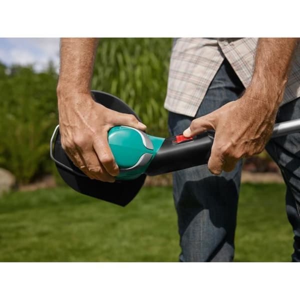 Gresklipper Bosch ART 27, 450W, klippediameter på 27 cm Grøn