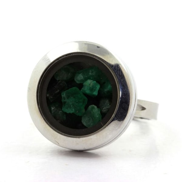Kivet ja mineraalit. Raw Emerald sormus. Säädettävä koko. Grön