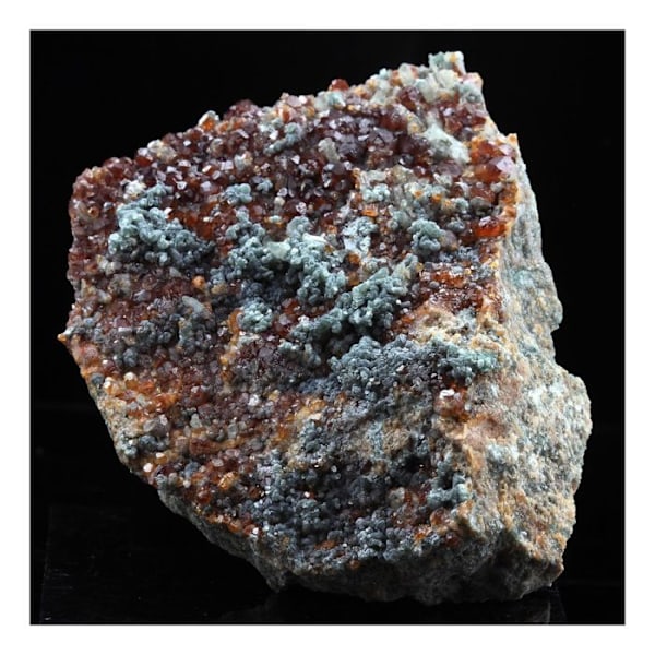 Sten og mineraler. Hessonit granat. 432,5 øre. Ala Valley, Piemonte, Italien.