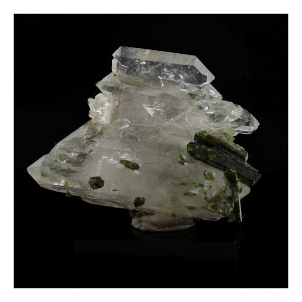 Sten og mineraler. Epidot + Kvarts. 40,5 ct. Cornillon, Bourg d'Oisans, Frankrig..