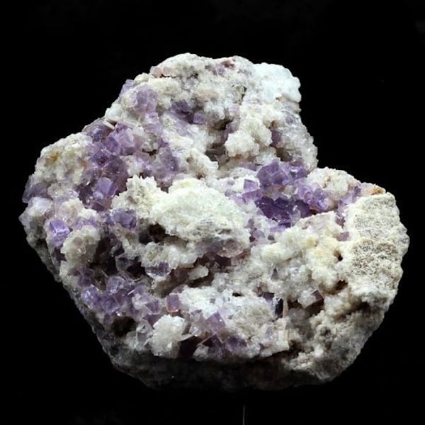 Sten og mineraler. Fluorit + Baryt + Kvarts. 1620,0 ct. Berbes, Asturias, Spanien.