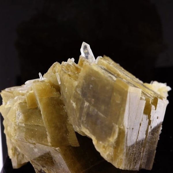 Siderite, Quartz 525,3 karat Flerfärgad