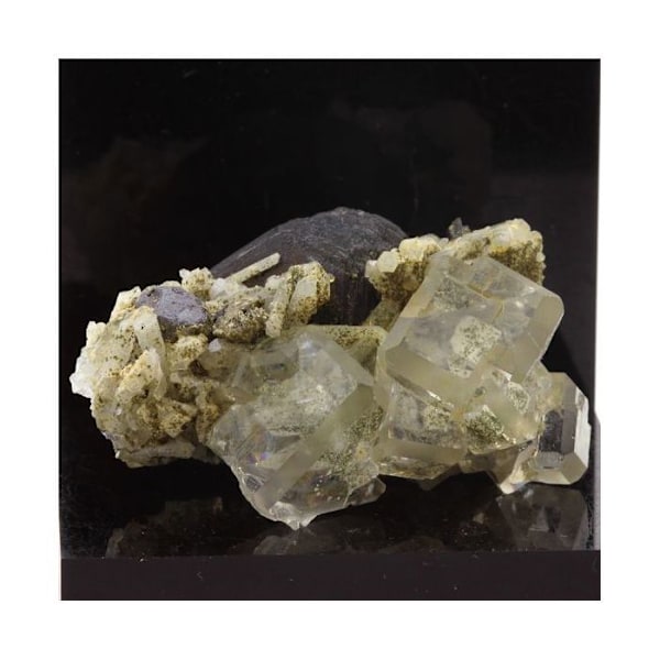 Fluorit + Sphalerit 224,0 karat
