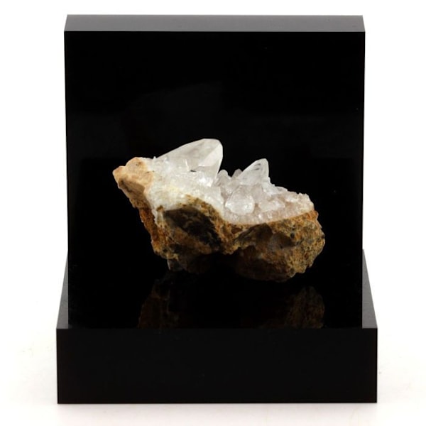 Sten og mineraler. Calcit. 420,5 ct. Pau. Frankrig. Sjælden.