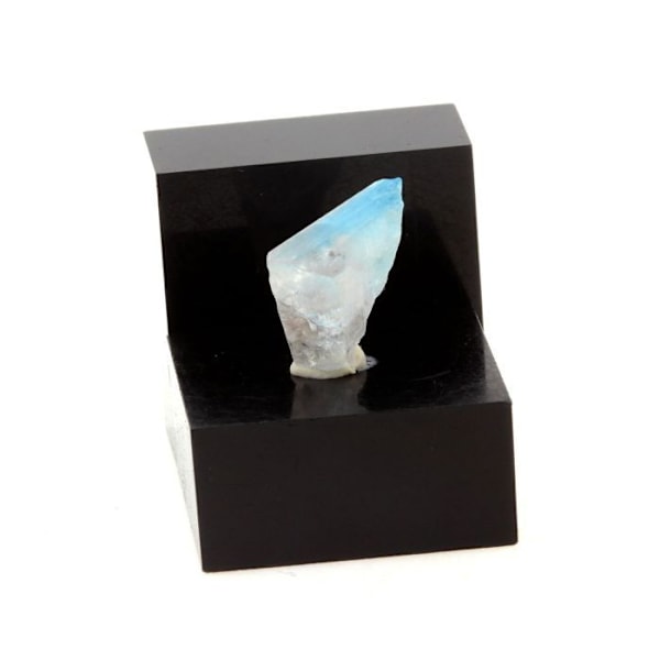 Kivet ja mineraalit. Euclase. 3,94 ct. Parelhas, Rio Grande do Norte, Brasilia.