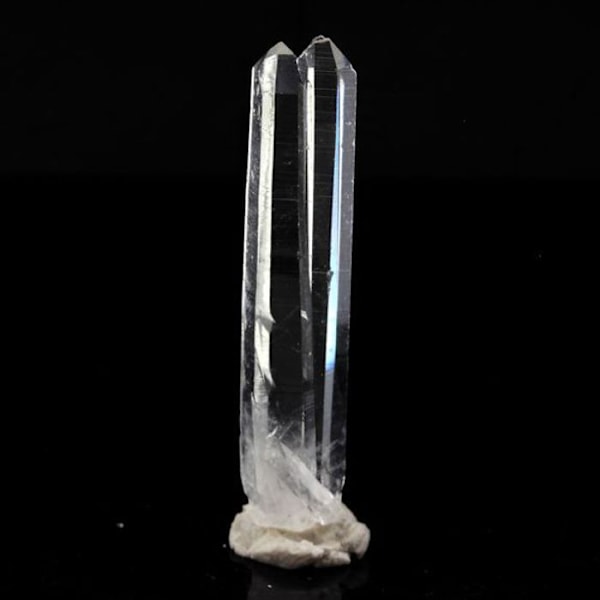Sten og mineraler. Kvarts. 17,06 øre. La Gardette-minen, Bourg d'Oisans, Isère, Frankrig.