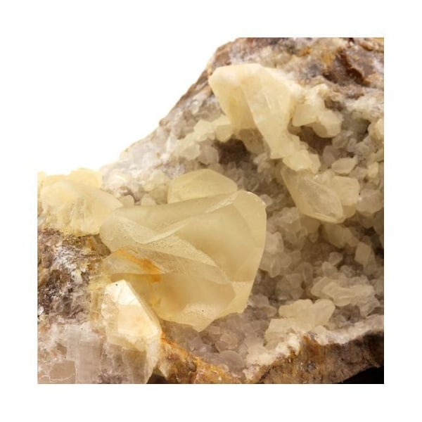 Sten og mineraler. Calcit. 981,5 øre. La Sambre Quarry, Landelies, Belgien.