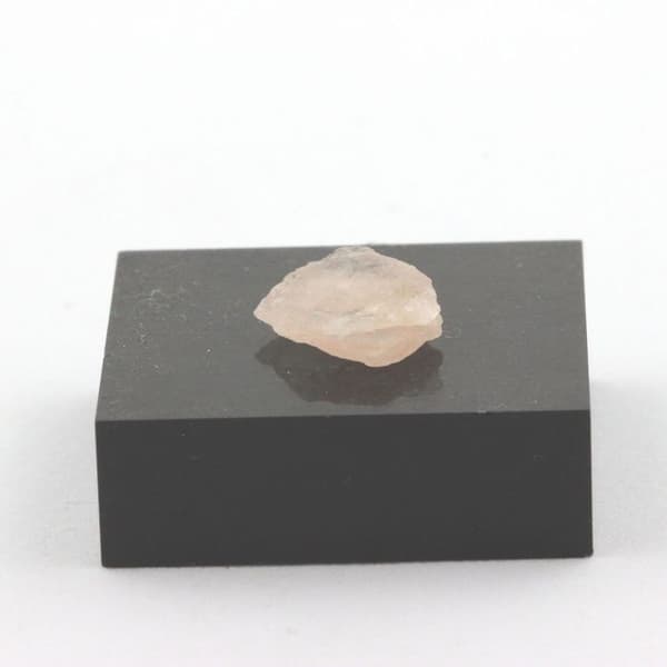 Sten og mineraler. Morganit. 3.220 øre. Afrika.