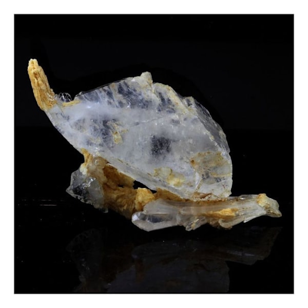 Kivet ja mineraalit. Ame Quartz (Faden Quartz). 76,0 ct. La Table, La Rochette, Chambéry, Ranska.