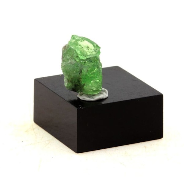 Stenar och mineraler. Tsavorite granat. 4,55 ct. Manyara-regionen, Tanzania.