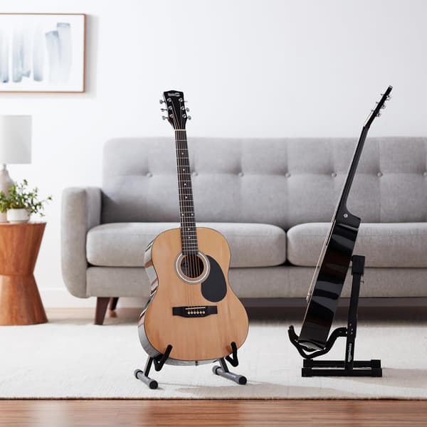 Justerbart guitar foldbart A-formet stativ til akustiske og elektriske guitarer med skridsikker gummi og bløde skumarme, fuldt samlet, sort-FO-