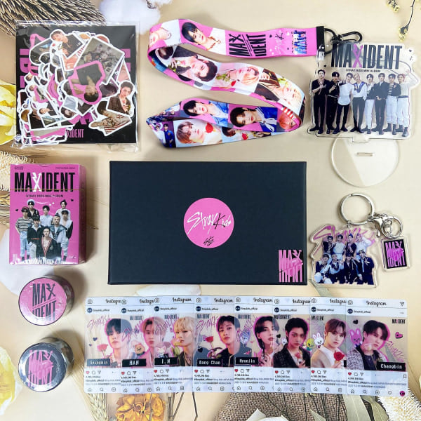 Stray Kids Nya Album Maxident Presentask Kpop Merchandise Fotokort Nyckelband Nyckelring Presenter till Skz Fans