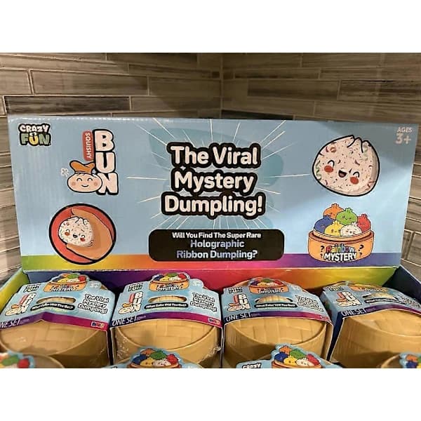 Sjelden viral holografisk / regnbuefarget mystisk squishy-dumpling (selges separat) stor