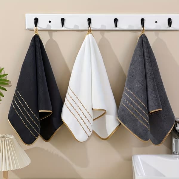 Lyxig handduksset med guldfärgade ränder i modern design - Rektangulära mikrofiberhanddukar lämpliga för hem, spa 6 st Hvid+mørkegrå