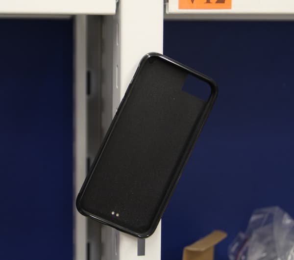 Magnet Designskal iPhone SE (2nd Generation)