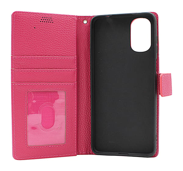 New Standcase Wallet Motorola Moto E32s Lila