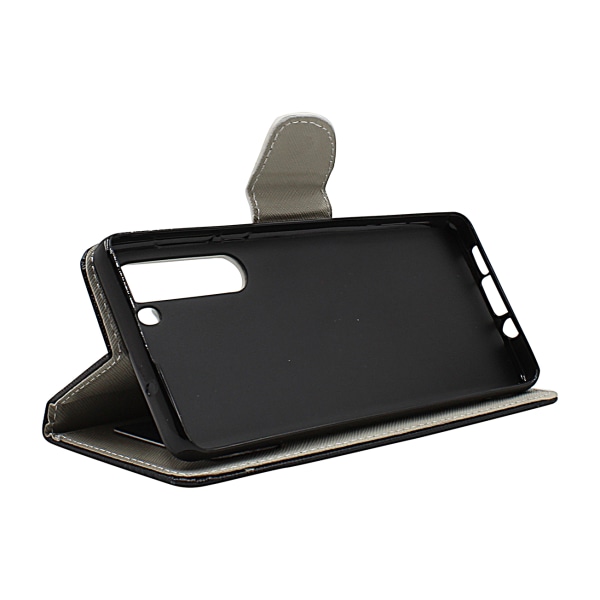 Designwallet Motorola Edge