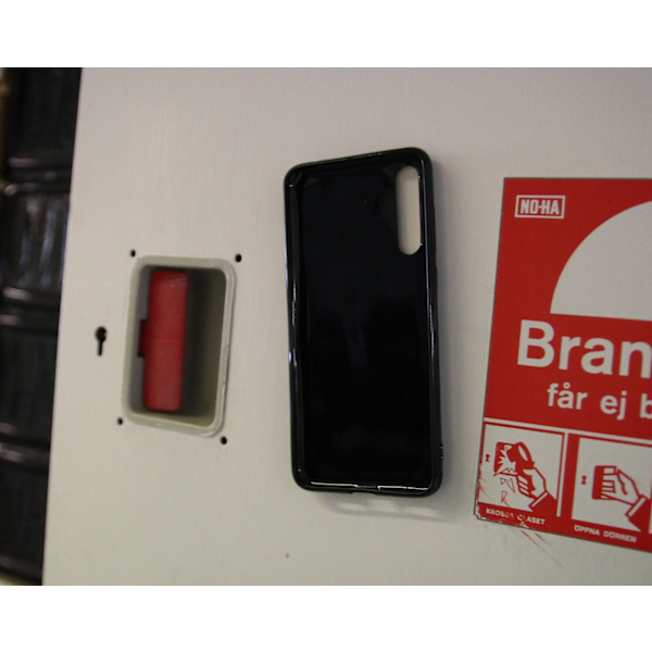 Skimblocker XL Magnet Wallet Huawei P20 Pro (CLT-L29)