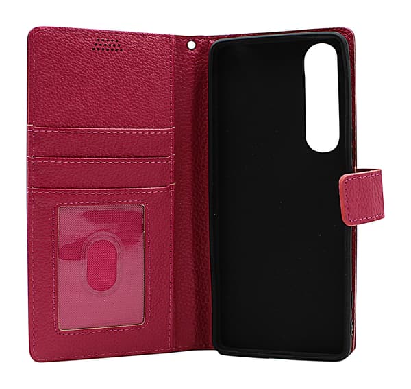 New Standcase Wallet Sony Xperia 1 IV (XQ-CT54) Brun