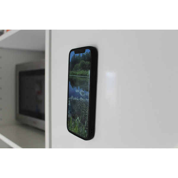 Magnetskal iPhone 17 Mörkröd