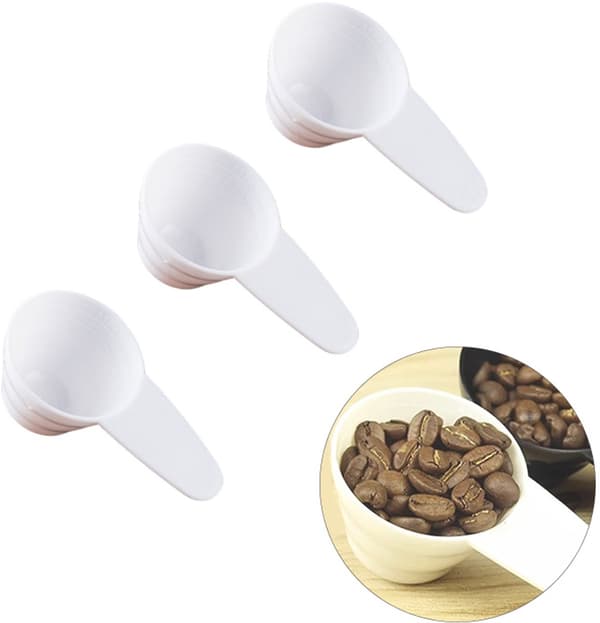 Tredelat måttskedset med graderingar, 9,3×5 cm, för mätning av kaffe, kryddor och mjöl, vit.