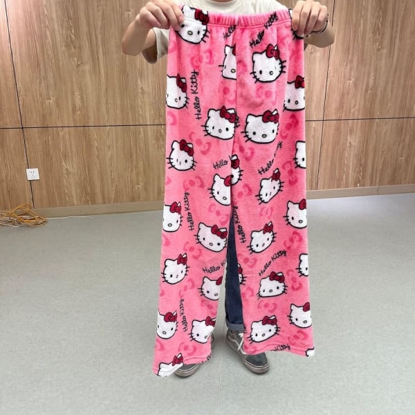 Söta tecknade pyjamasbyxor för kvinnor, heltäckande tryckta flanellpyjamas, varma hemma-sovbyxor med graffiti M