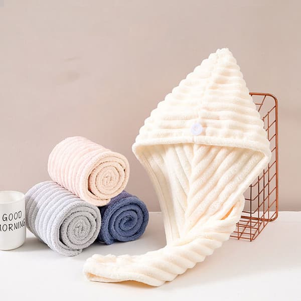 Korallfleece snabbtorkande hårhandduk i tvådelat set, 65×25 cm, knappduschmössastil, gul