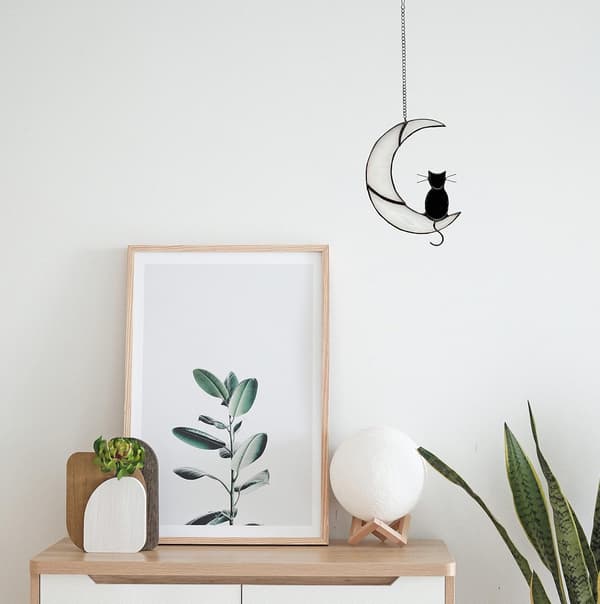 Dobbeltsidet Suncatcher Ornament - Sort Kat på Hvid Måne 13×10cm