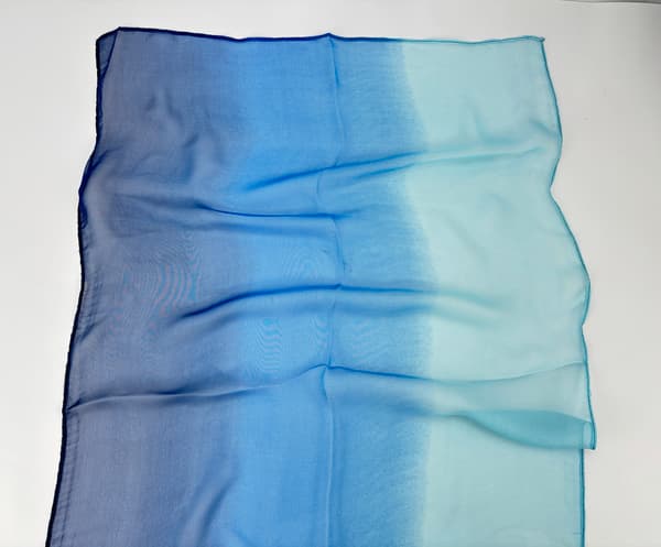 Shimmer Sjal: Elegant perlechiffontørklæde Blå Blue