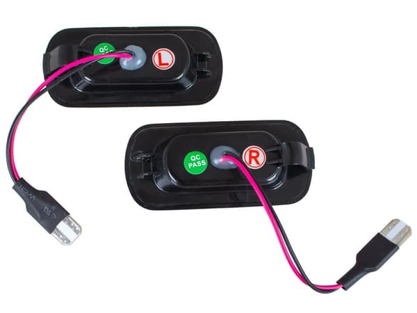 Audi A4 B7 04-09 LED-vilkut SAVUNVÄRISET DYYNAMISET 2-OSAINEN SARJA_MGF