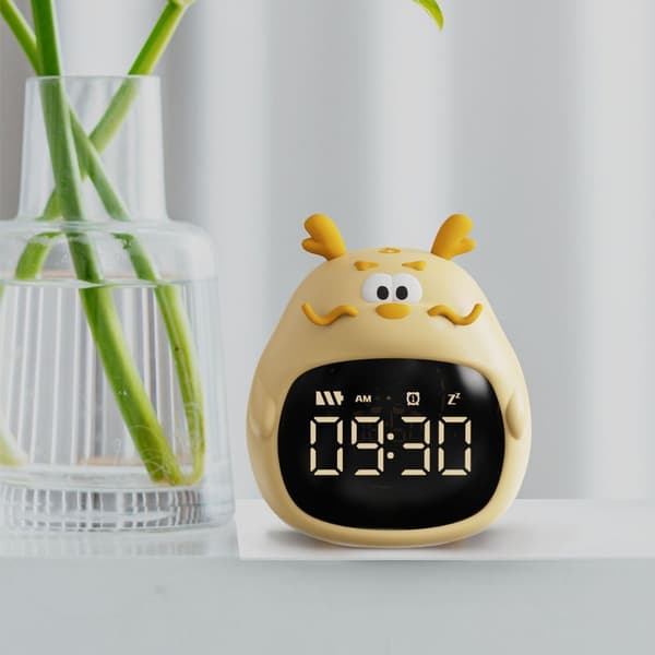 Digital Barnväckarklocka Snooze Tyst Ingen Tickande Sovrum Gul