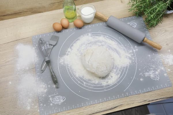 Leivontatelan 38 cm Silikoni HARMAA ROTARY LARGE Rolling_MGF