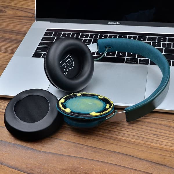 Ear pads for B&O headphones Black