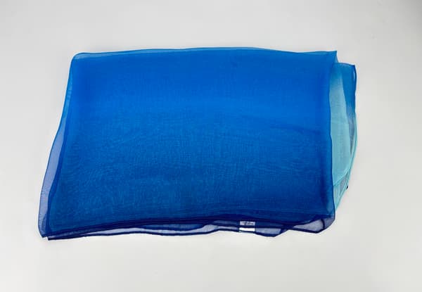 Shimmer Sjal: Elegant perlechiffontørklæde Blå Blue