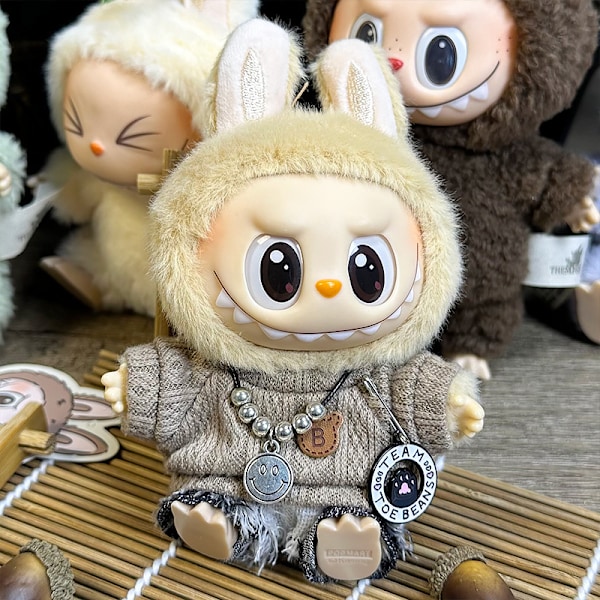 Sommerudsalg Labubu dukkertøj første generation anden generation blind box Labubu dukkertøj (skjorte + jeans + halskæde) City Ranger
